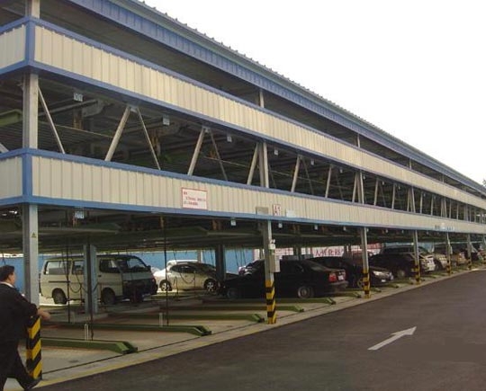 Parking steel lifting frame